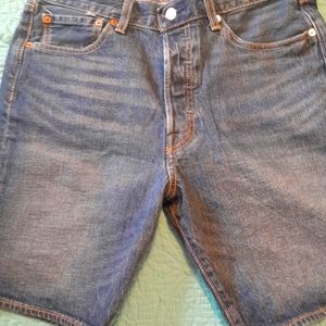 Levi's 501 Men denim shorts size 33
